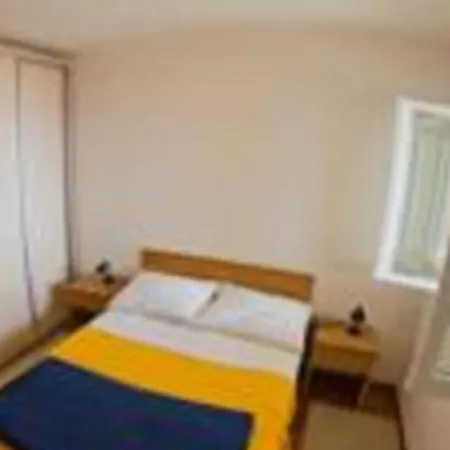 Mirta - One-bedroom *